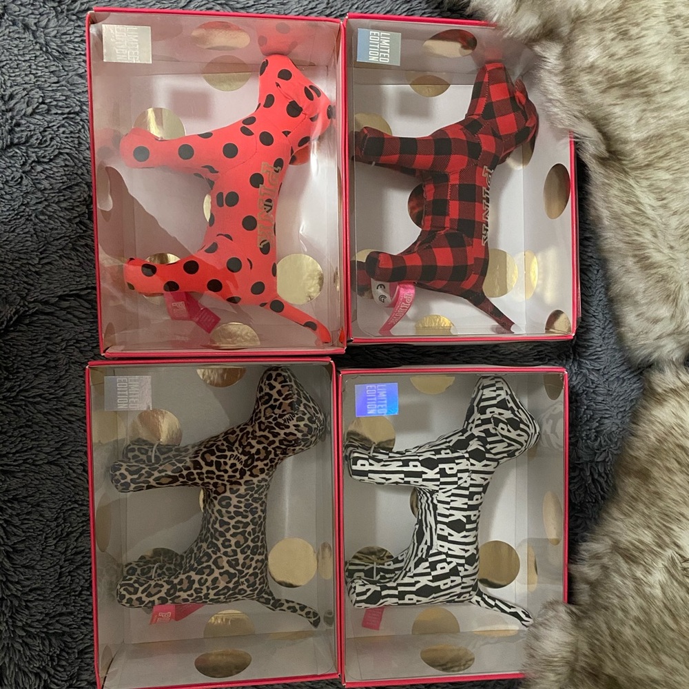 Victoria’s Secret Limited Edition dogs w/box